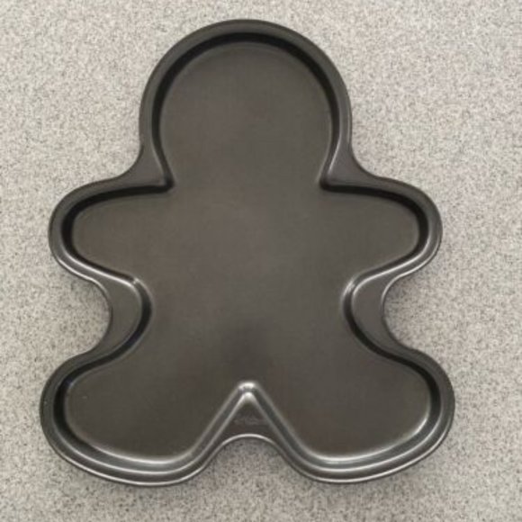 Wilton Large Gingerbread Man Cookie or Sheet Cake Pan - Picture 1 of 2